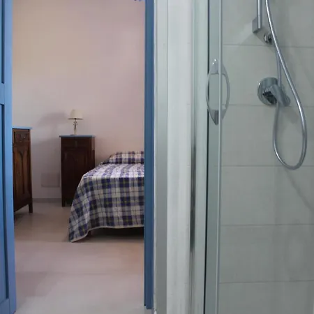 Bona Ciurrata 招待所 阿兰奇湾城